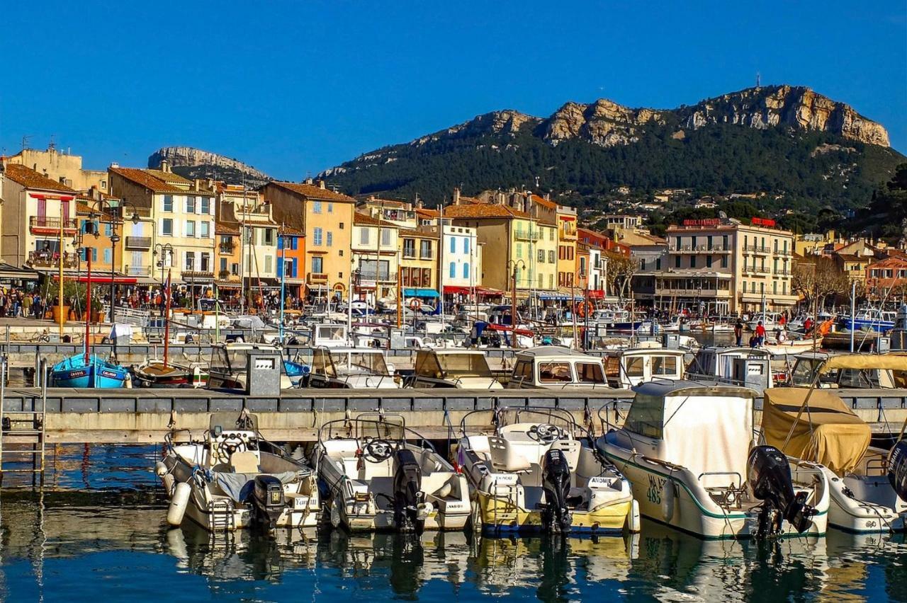 Appartamento Les Barques, Vue Splendide Sur Le Port De Cassis Esterno foto